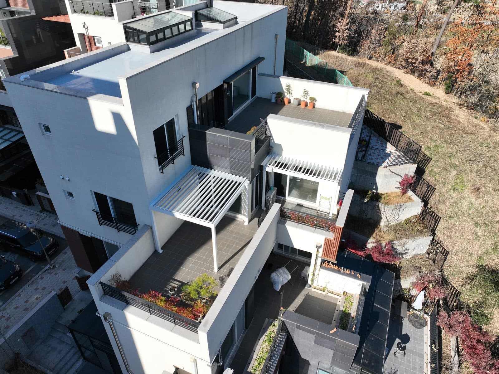 강릉 타운하우스 파고라 시공 사례